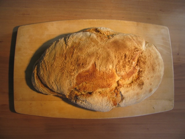 brotlaib_selbstgebacken.jpg